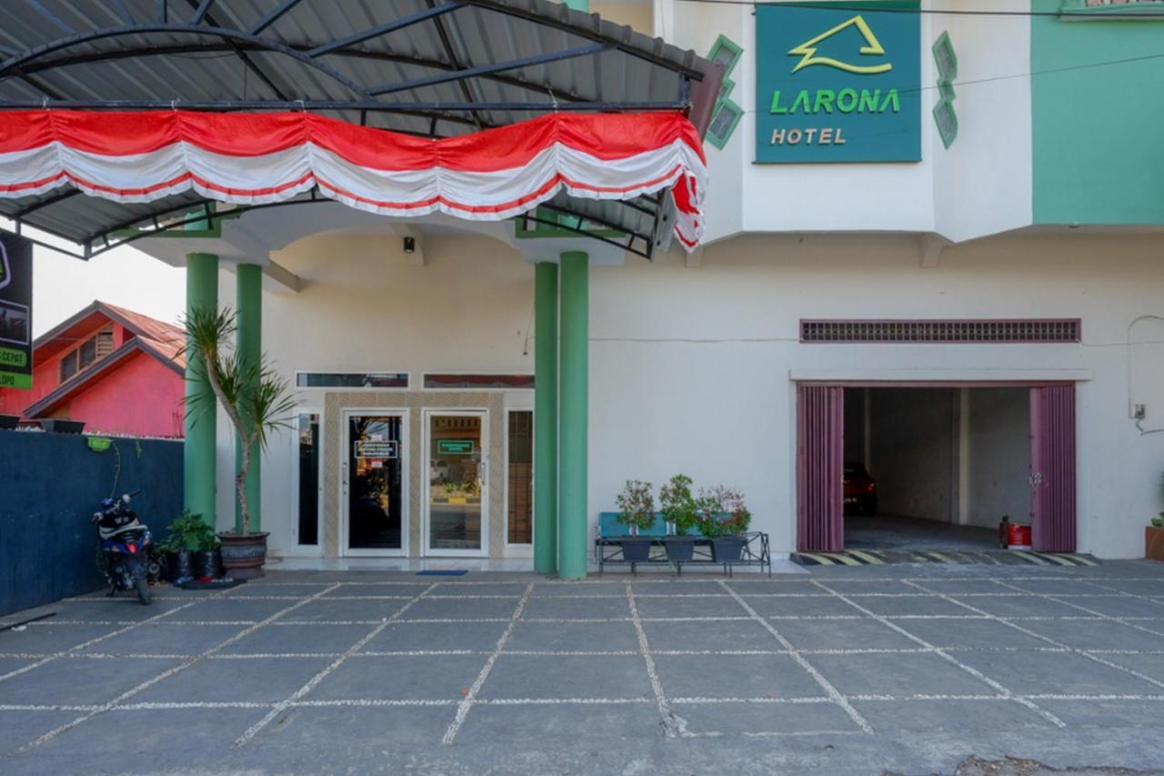 מלון Reddoorz Syariah At Jalan Jenderal Sudirman Palopo מראה חיצוני תמונה